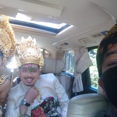 Sewa mobil pengantin Bali